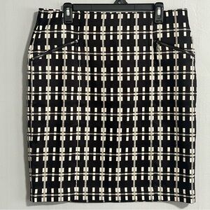 Alfini Black and White Geometric Check Pattern Skirt